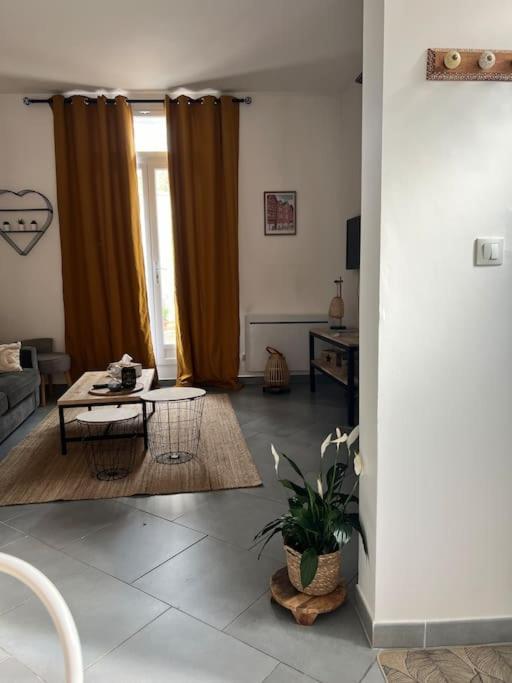 La Jolie Petite Maison Saint-André-les-Vergers Kültér fotó